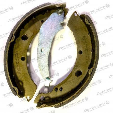 тормозные колодки (барабаные) 01016 LPR