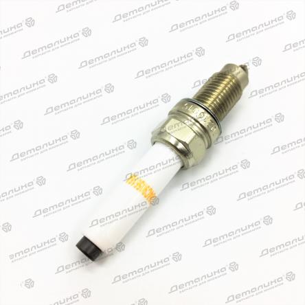 свеча зажигания ST-04C905616A Sat